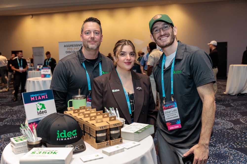 deBanked CONNECT MIAMI 2026