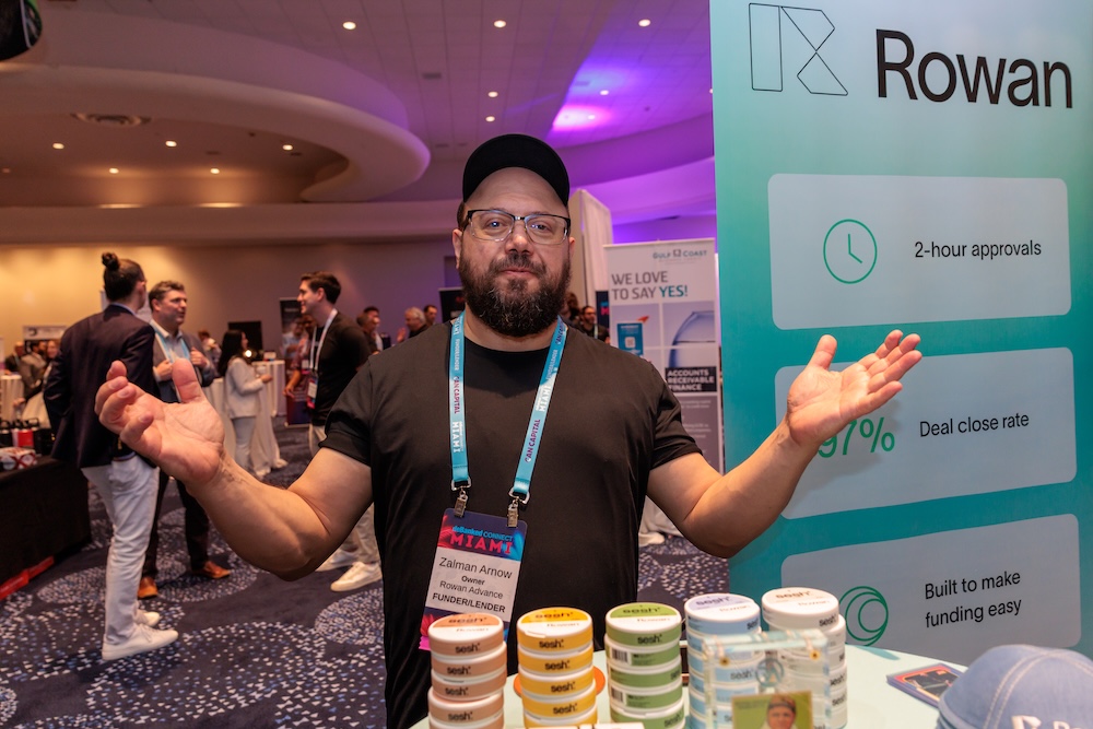 deBanked CONNECT MIAMI 2026