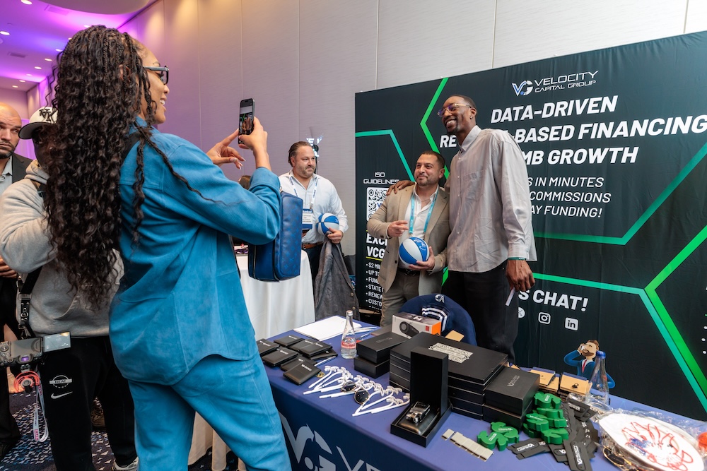 deBanked CONNECT MIAMI 2026