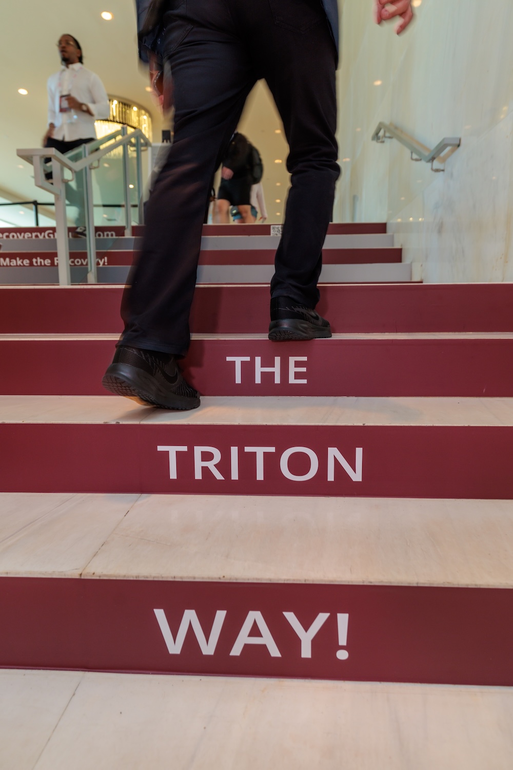 deBanked CONNECT MIAMI 2026