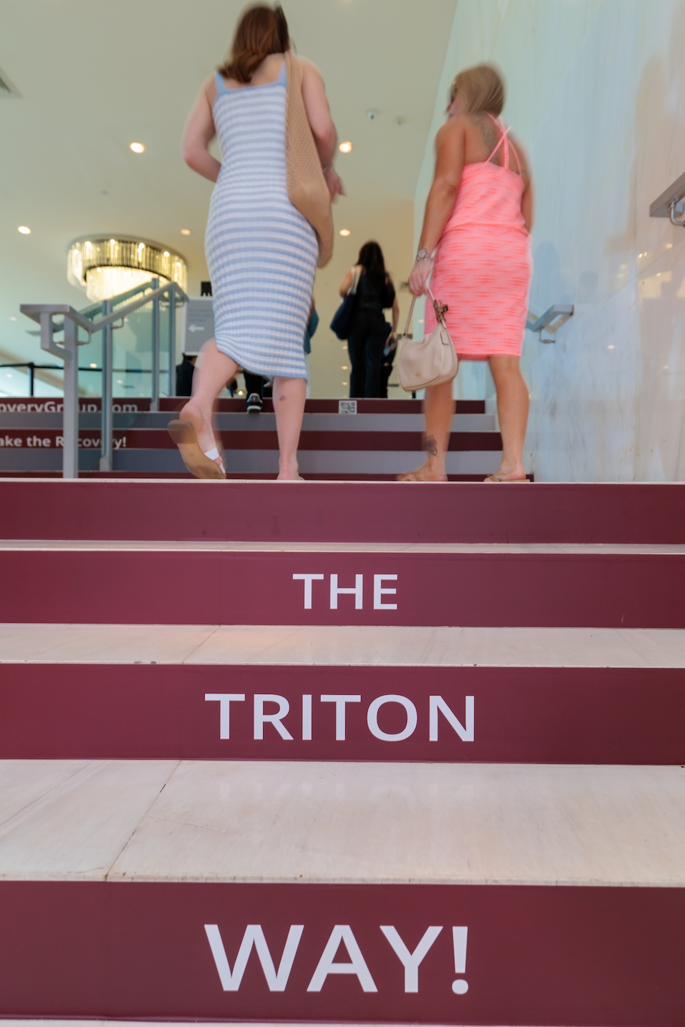 deBanked CONNECT MIAMI 2026