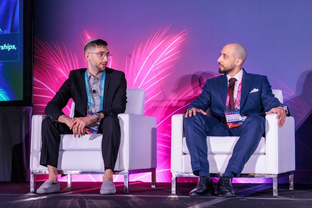 deBanked CONNECT MIAMI 2026