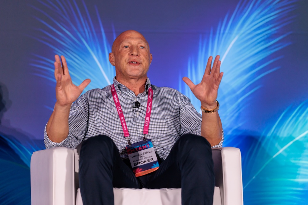 deBanked CONNECT MIAMI 2026