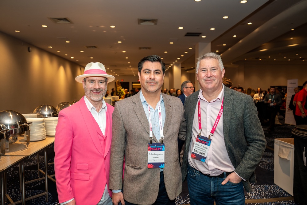 deBanked CONNECT MIAMI 2026