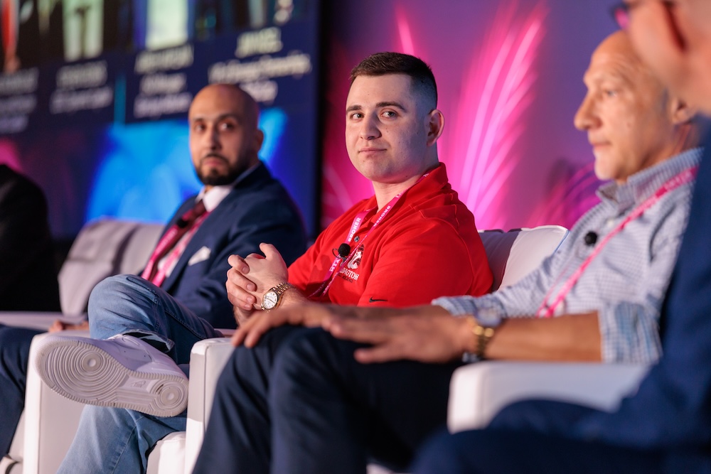 deBanked CONNECT MIAMI 2026