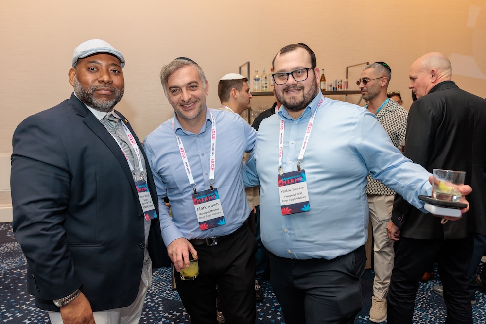 deBanked CONNECT MIAMI 2026