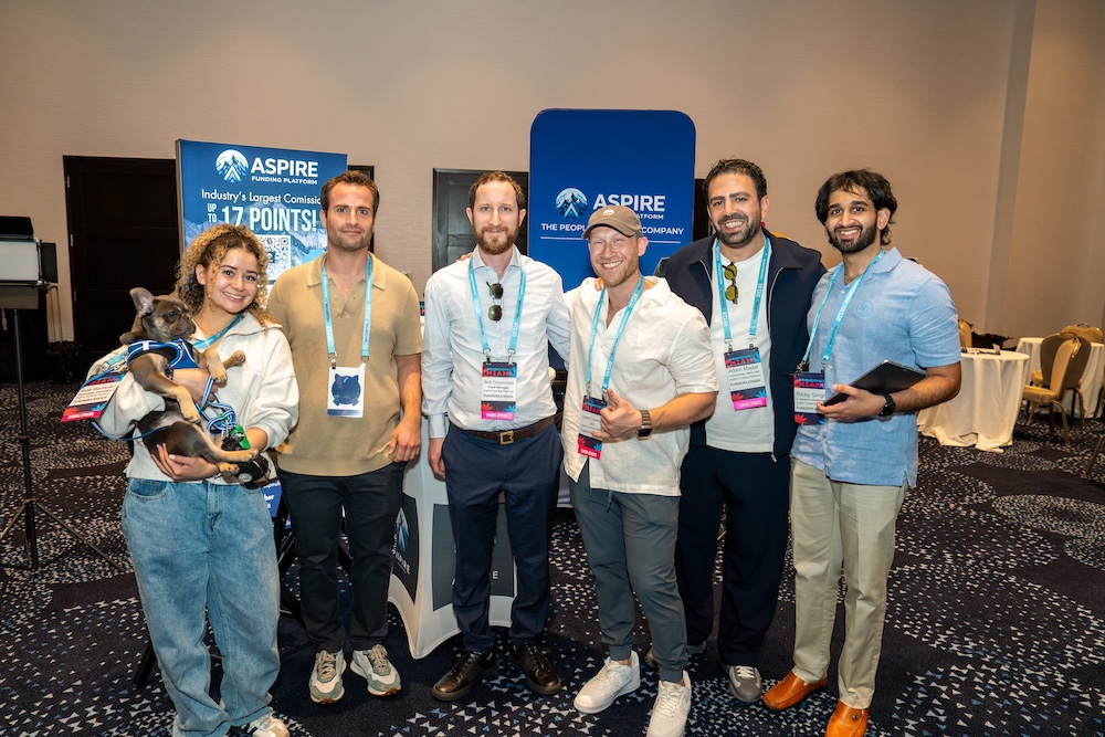 deBanked CONNECT MIAMI 2026