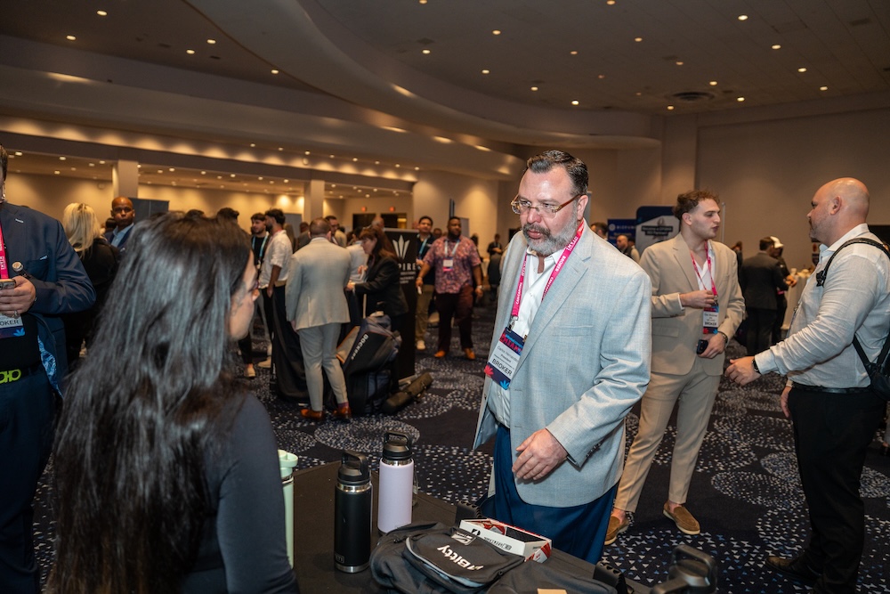 deBanked CONNECT MIAMI 2026