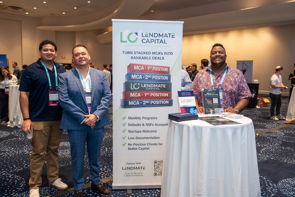 deBanked CONNECT MIAMI 2026