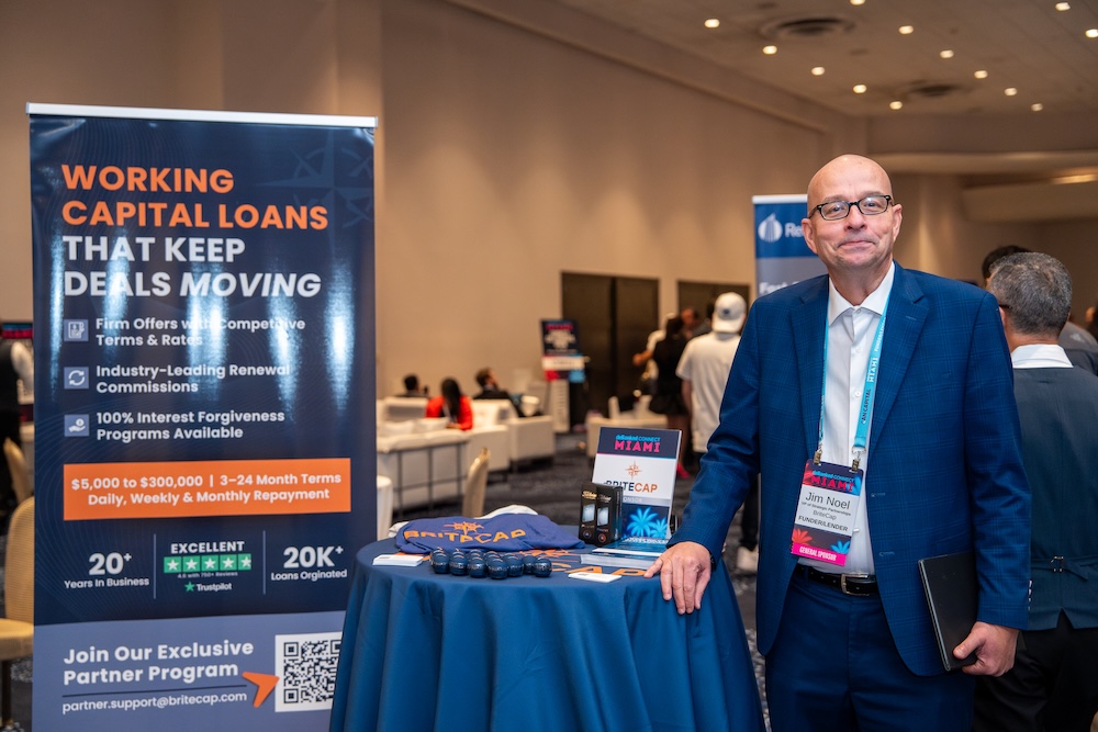 deBanked CONNECT MIAMI 2026