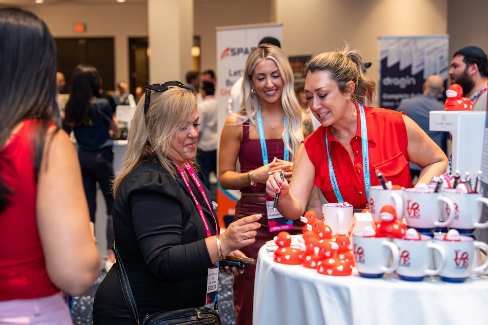 deBanked CONNECT MIAMI 2026