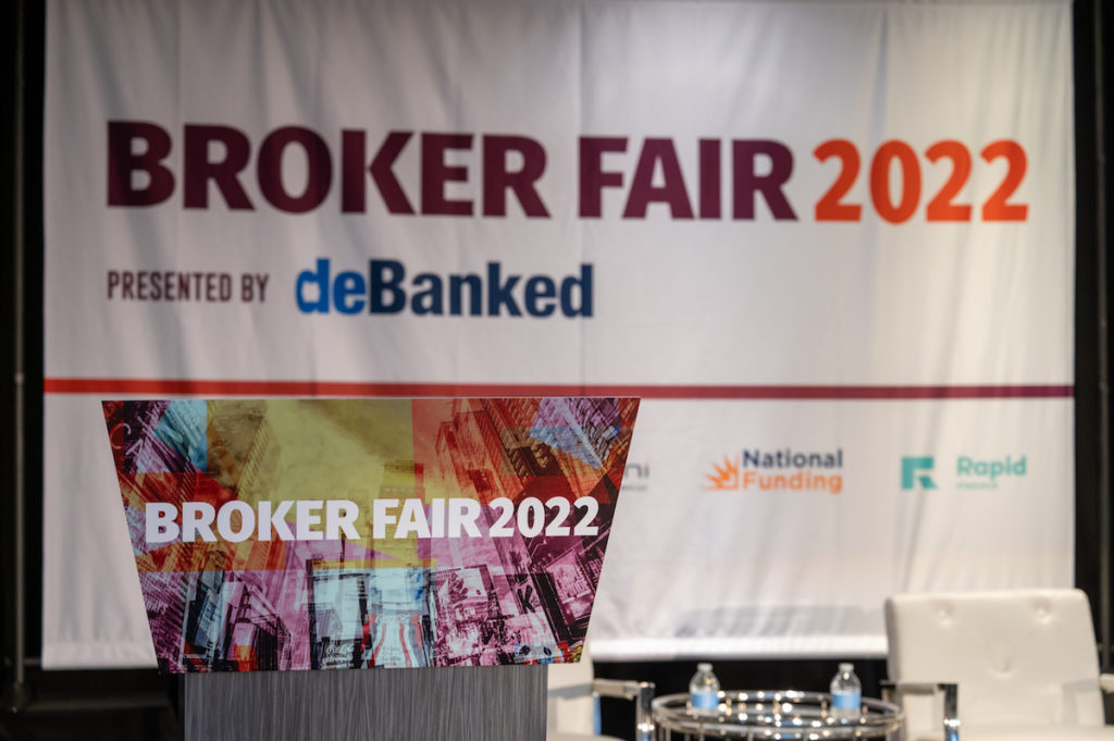 Broker Fair 2022 Photos deBanked